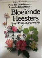 Bloeiende heesters Roger Phillips, Boeken, Bloemen, Planten en Bomen, Ophalen