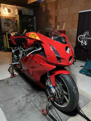 Ducati 749 beschikbaar voor biedingen