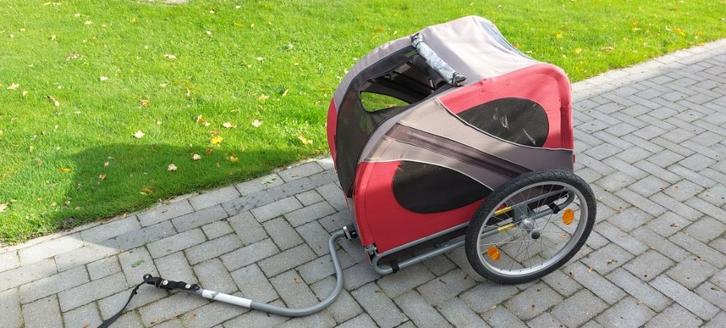 Hondenkar Doggyride in prima staat, Fietsen en Brommers, Fietsaccessoires | Aanhangwagens en Karren, Zo goed als nieuw, Hondenkar