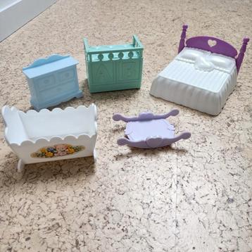 My little pony vintage setje meubels bed wieg kast  beschikbaar voor biedingen