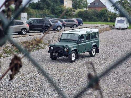 Land Rover Defender 2.5 Td5 County * 9 PLACES * CLIMATISATIO, Autos, Land Rover, Entreprise, Achat, 4x4, ABS, Air conditionné