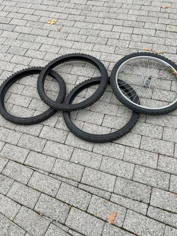 Nieuwe mountainbikebanden beschikbaar voor biedingen