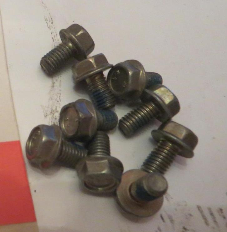 MERCEDES PIECES diverses neuves pour Mercedes de 1970 à 2012, Autos : Pièces & Accessoires, Moteurs & Accessoires, Mercedes-Benz