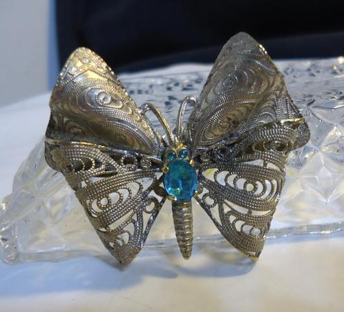 Broche zilver vlinder filigrain Czechoslovakia antiek✨😍🎁👌, Handtassen en Accessoires, Antieke sieraden, Broche, Zilver, Ophalen of Verzenden