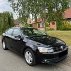 Vw Jetta 1.6Tdi 35.000 km !!Feuille rose!!, Auto's, Volkswagen, Voorwielaandrijving, Euro 5, Bluetooth, Zwart