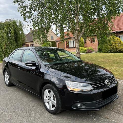 Vw Jetta 1.6Tdi 35.000 km !!Feuille rose!!, Auto's, Volkswagen, Particulier, Jetta, ABS, Airbags, Airconditioning, Alarm, Bluetooth