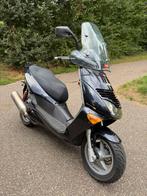 Aprilia leonardo 180cc 4T Belgische Motorplaat, Ophalen, Zo goed als nieuw, Elektrisch