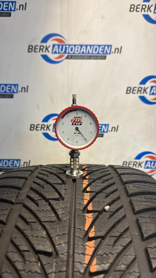 2x Goodyear Ultragrip 8 AO XL 285/45 R20 1112V 285/45/20 285, Auto-onderdelen, Banden en Velgen, Band(en), Winterbanden, 20 inch