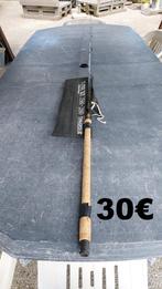 Canne à pêche à vendre 30€., Comme neuf, Enlèvement, Canne à lancer
