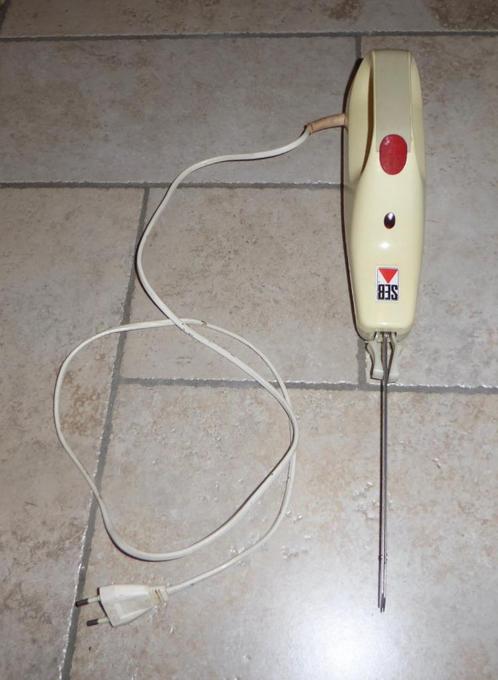 Electrisch mes " Seb", Elektronische apparatuur, Wafelijzers, Zo goed als nieuw, Ophalen of Verzenden