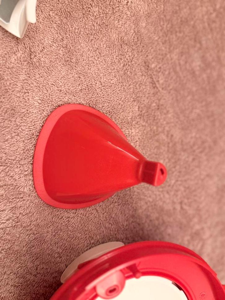 Hakmolen, Huis en Inrichting, Keuken | Tupperware, Nieuw, Overige typen, Rood, Ophalen of Verzenden