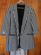 Blazer in maat L, Kleding | Dames, Jasjes, Kostuums en Pakken, Zara Women, Ophalen of Verzenden, Zo goed als nieuw, Maat 42/44 (L)