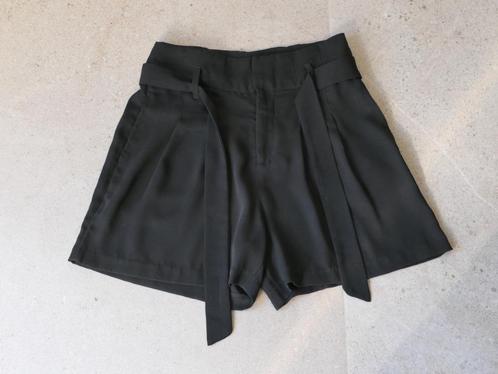 Short O'neill maat S, Kleding | Dames, Broeken en Pantalons, Zo goed als nieuw, Maat 36 (S), Zwart, Kort, Ophalen of Verzenden