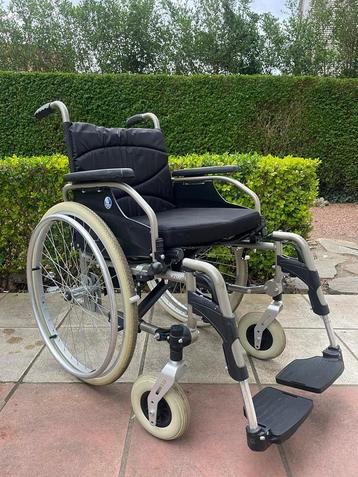 VERMEIREN V 200 opvouwbare rolstoel Nieuwstaat, Inklapbaar, Zo goed als nieuw, Handbewogen rolstoel