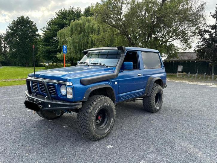 Nissan patrol y60, Auto's, Nissan, Particulier, Patrol, Diesel, SUV of Terreinwagen, 2 deurs, Handgeschakeld, Blauw, Leder, Vierwielaandrijving