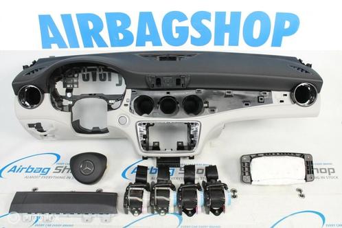 Airbag set Dashboard zwart wit Mercedes GLA X156 2014-heden, Autos : Pièces & Accessoires, Tableau de bord & Interrupteurs, Utilisé