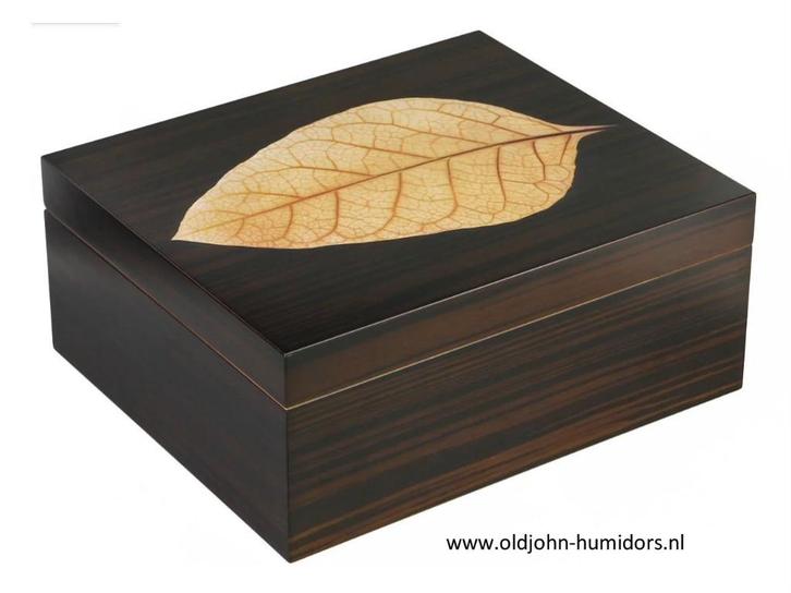 HUMIDOR ADORINI  VERONA DELUXE 75 SIGAREN sigarenkist h152, Verzamelen, Rookartikelen, Aanstekers en Luciferdoosjes, Nieuw, Tabaksdoos of Verpakking
