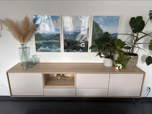 Dressoir kast (hangend), Huis en Inrichting, Kasten | Dressoirs, Zo goed als nieuw, Ophalen