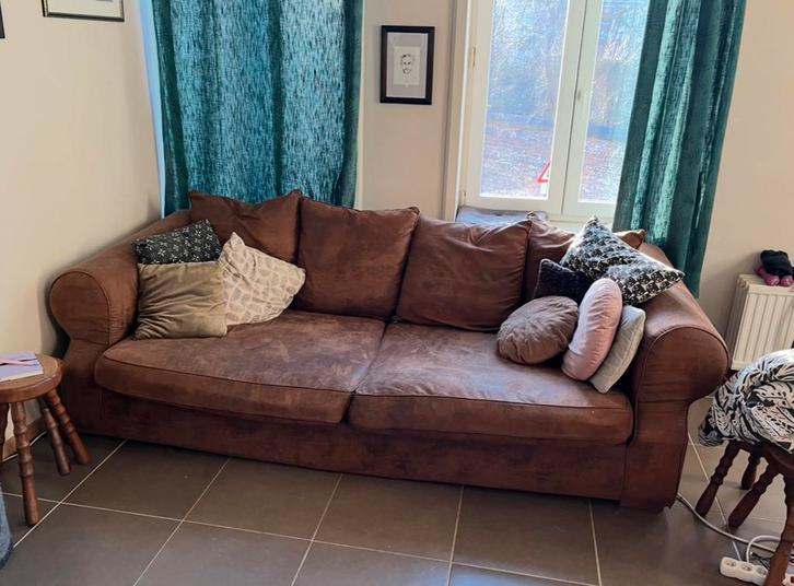 Grote ruime cognacbruine zetel, Huis en Inrichting, Zetels | Zetels, Gebruikt, Rechte bank, Vierpersoons of meer, 250 tot 300 cm