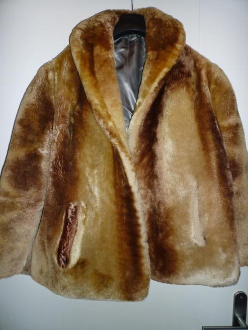 Manteau peluche chaud Taille 44 ou plus, Vêtements | Femmes, Vestes | Hiver, Comme neuf, Taille 46/48 (XL) ou plus grande, Autres couleurs