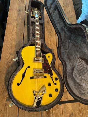 D'Angelico DLX175 yellow + original case beschikbaar voor biedingen