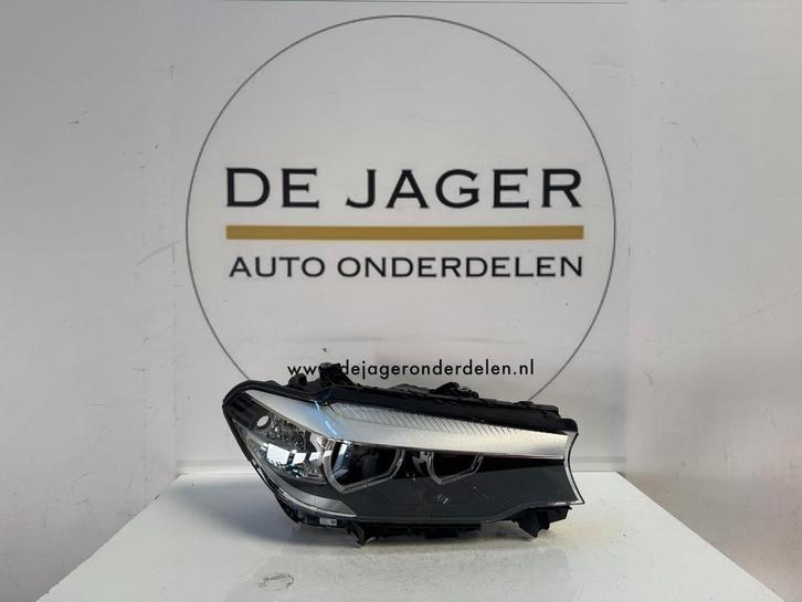 BMW 5 SERIE G30 F90 XENON LED KOPLAMP RECHTS 1039102A000, Auto-onderdelen, Verlichting, BMW, Gebruikt
