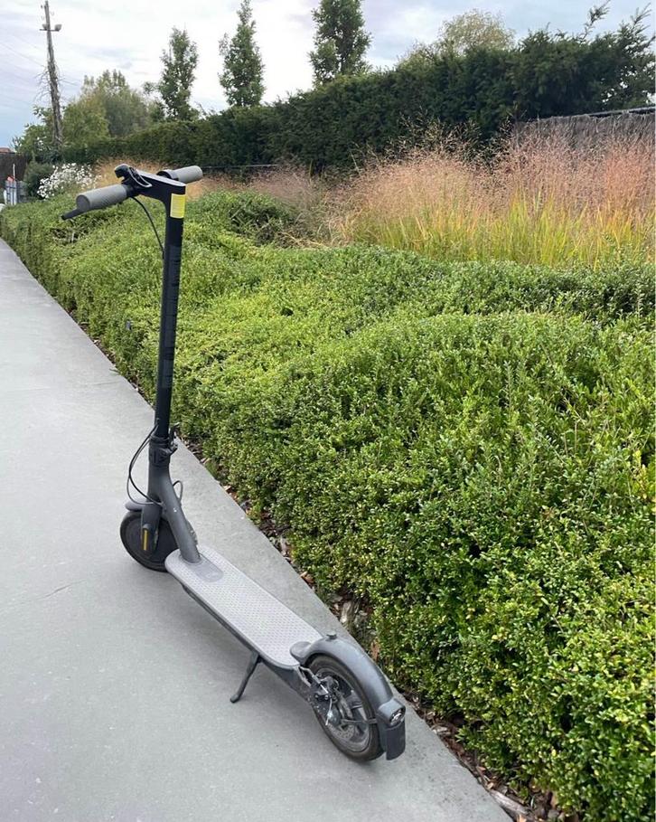 Electriche step, Fietsen en Brommers, Steps, Zo goed als nieuw, Ophalen