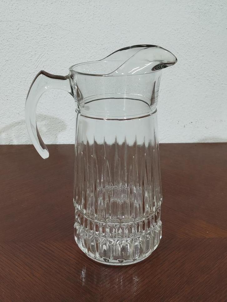 Jaren '70 Luminarc France 5 beverage pitcher., Huis en Inrichting, Keuken | Servies, Zo goed als nieuw, Overige typen, Overige stijlen