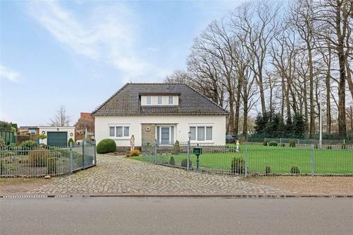 Huis te koop in Maaseik, 3 slpks, Immo, Huizen en Appartementen te koop, Vrijstaande woning, D