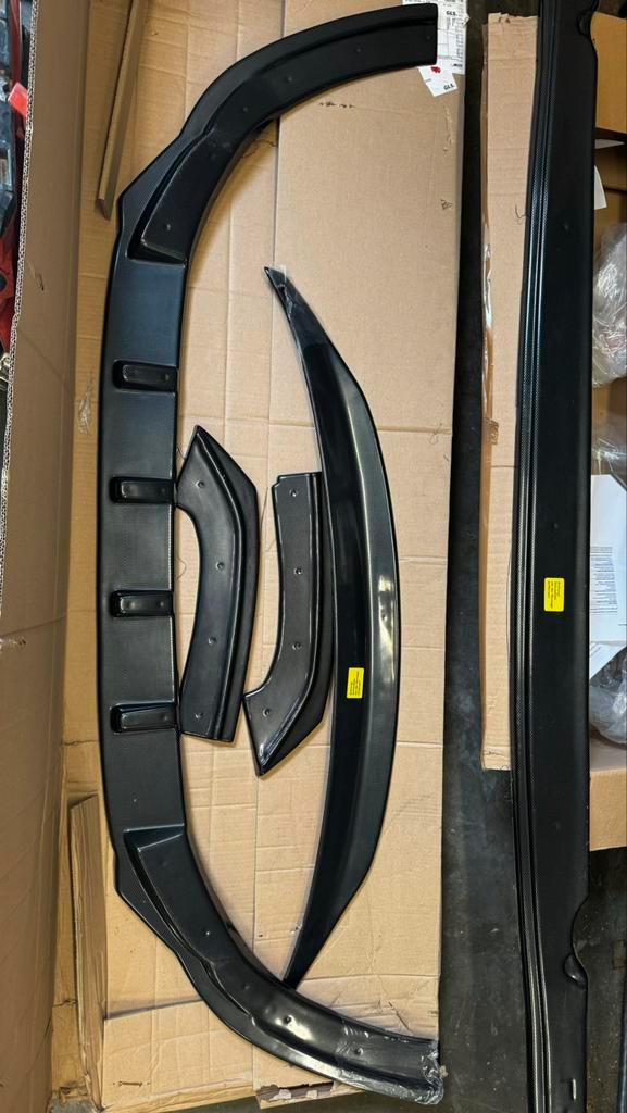 frontlip sideskirt spoiler diffuser flaps, Auto diversen, Auto-accessoires, Nieuw, Ophalen
