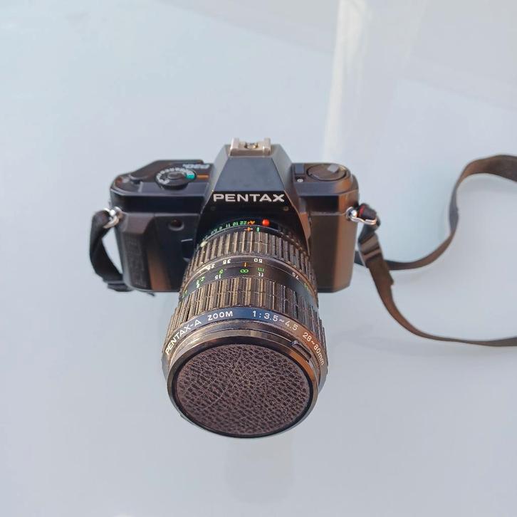 Pentax P30n spiegelreflexcamera met 28-80mm zoomlens, Audio, Tv en Foto, Fotocamera's Analoog, Gebruikt, Spiegelreflex, Pentax