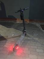 Elektrische kickscooter ES2, Fietsen en Brommers, Ophalen of Verzenden, Zo goed als nieuw