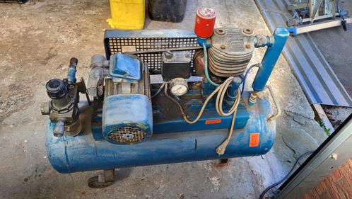 Luchtcompressor met benzinemotor en grote compressor 220V, Doe-het-zelf en Bouw, Compressors, Gebruikt, Ophalen