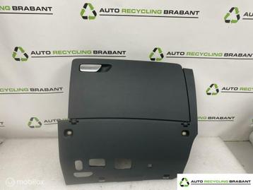 Dashboardkastje Audi A3 8V ORIGINEEL 8V1857035B beschikbaar voor biedingen
