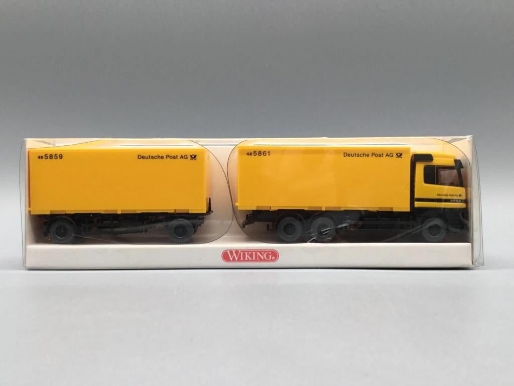 1:87 Wiking 5730639 Mercedes Actros & aanhanger Duitse Post, Ophalen of Verzenden, Zo goed als nieuw, Bus of Vrachtwagen, Wiking