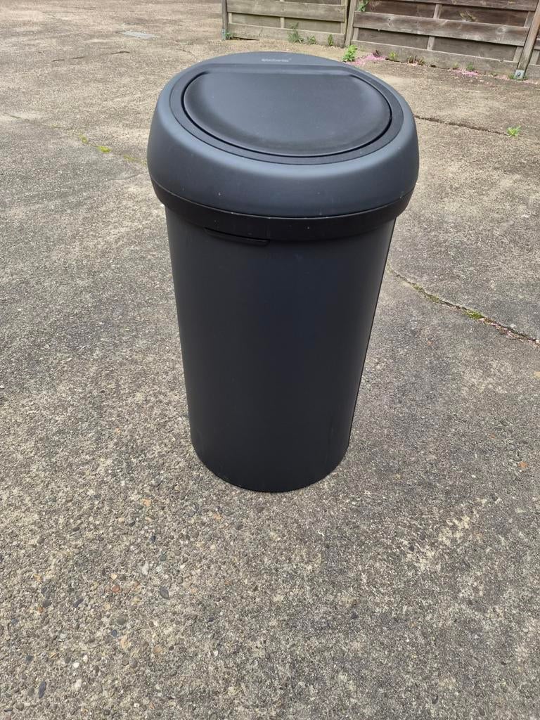 Brabantia vuilbak, Huis en Inrichting, Woonaccessoires | Prullenbakken, Ophalen