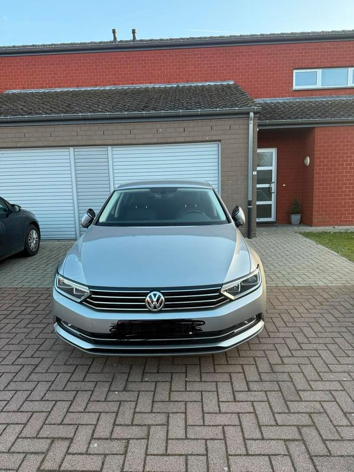 Volkswagen passat 1.4 TSI DSG Automaat, Autos, Volkswagen, Entreprise, Passat, ABS, Caméra de recul, Régulateur de distance, Airbags
