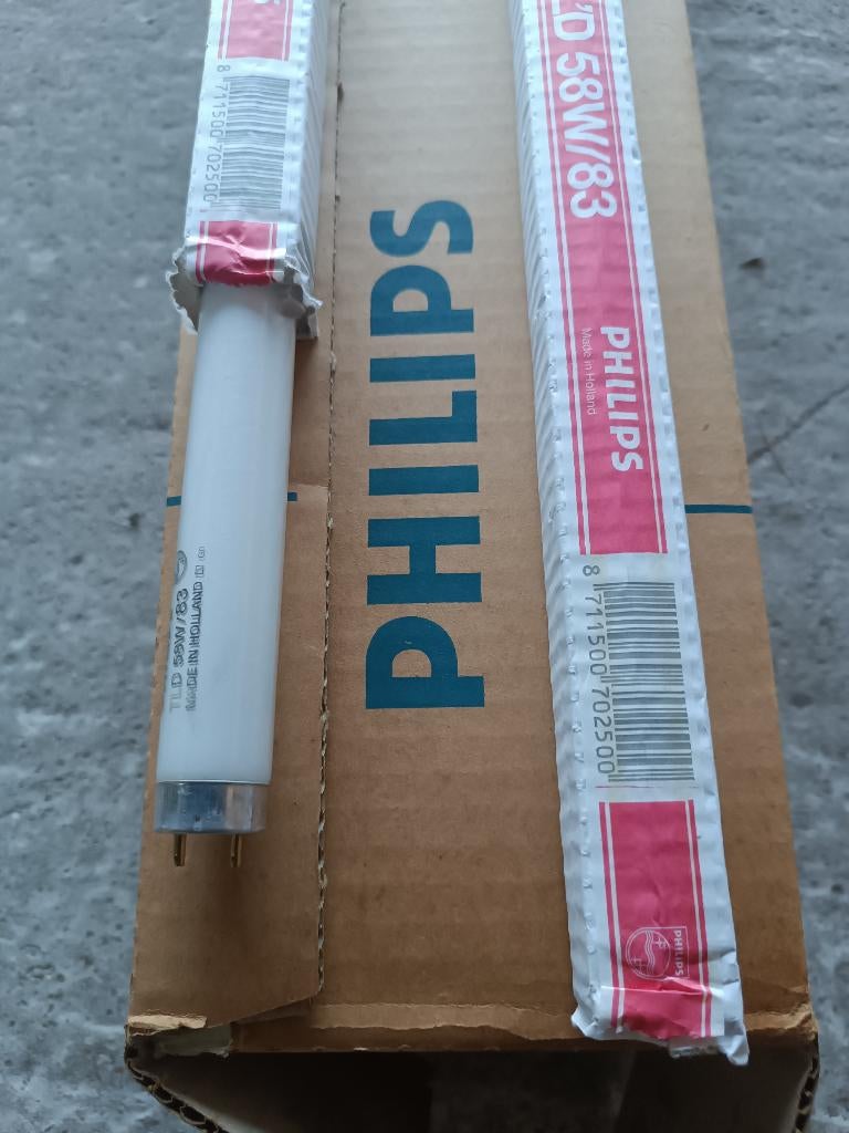 lot 500 nieuwe TL lampen 18W (60cm) 36W (120cm) 58W (150cm), Doe-het-zelf en Bouw, Elektriciteit en Kabels, Ophalen, Nieuw