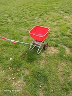Strooiwagentje voor meststoffen of graszaad, Ophalen, Gebruikt, Handmatig, Tweewielig