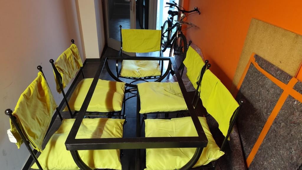 Table des jardin en metal noir dessus . Une vitre, Jardin & Terrasse, Tables de jardin, Neuf, Rectangulaire, Métal, Enlèvement