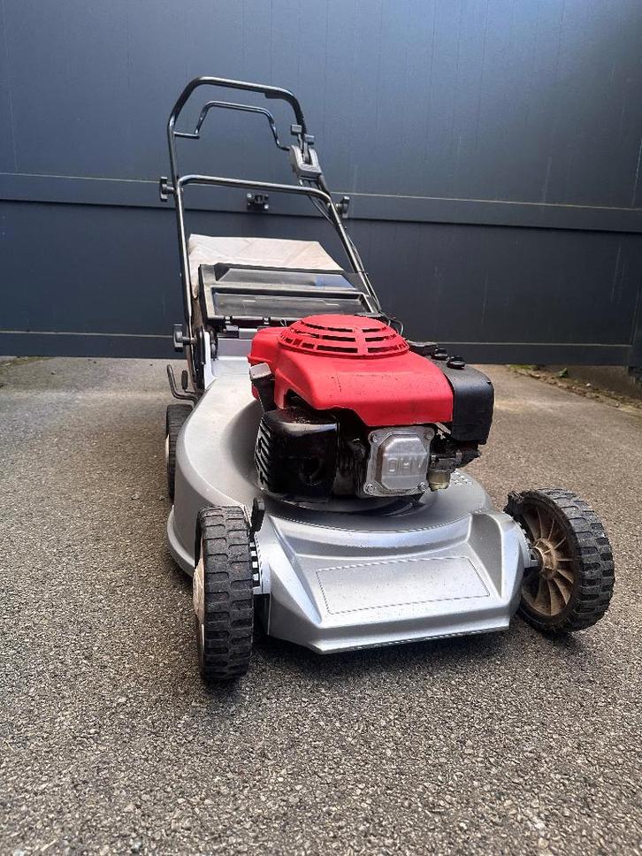 Professionele Honda Grasmaaier te koop., Tuin en Terras, Grasmaaiers, Zo goed als nieuw, Benzine-grasmaaier, 50 cm of meer, Cirkelmaaier