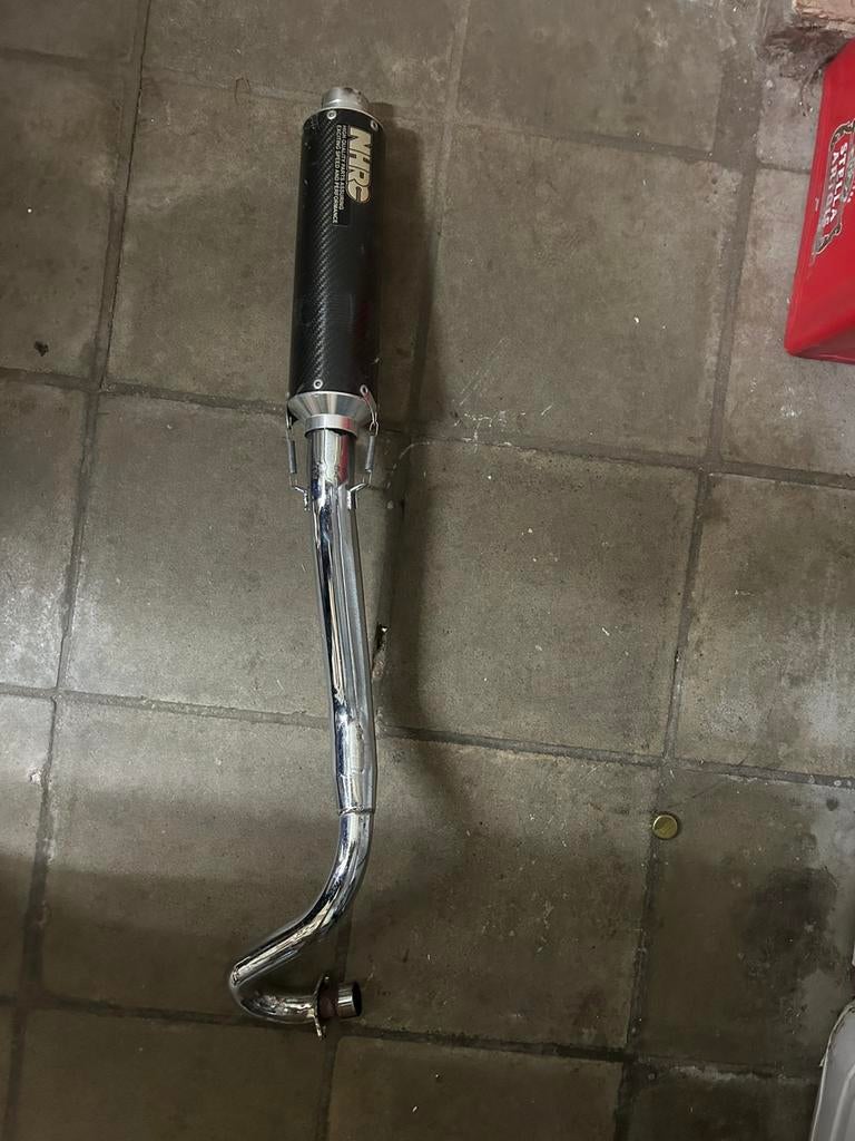 Bovenliggende nhrc uitlaat dax, Fietsen en Brommers, Ophalen, Zo goed als nieuw, Uitlaat