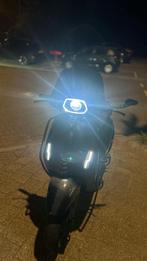 Vespa sprint, Enlèvement ou Envoi, Comme neuf