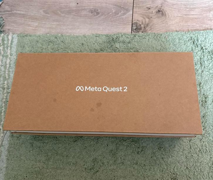 Meta Quest 2 VR headset – compleet met doos, Games en Spelcomputers, Virtual Reality, Gebruikt, Overige platformen, VR-bril, Ophalen