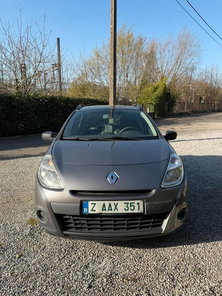 Renault clio 1.2 essence euro 4, Autos, Renault, Entreprise, Achat, Clio, Isofix, Essence, Euro 4, Boîte manuelle, Enlèvement