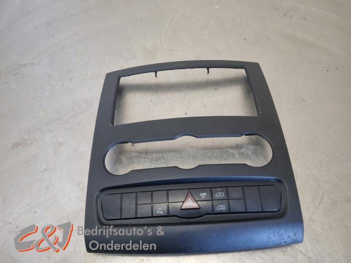 Paniekverlichtings Schakelaar van een Mercedes Sprinter, Auto-onderdelen, Dashboard en Schakelaars, Mercedes-Benz, Gebruikt, 3 maanden garantie