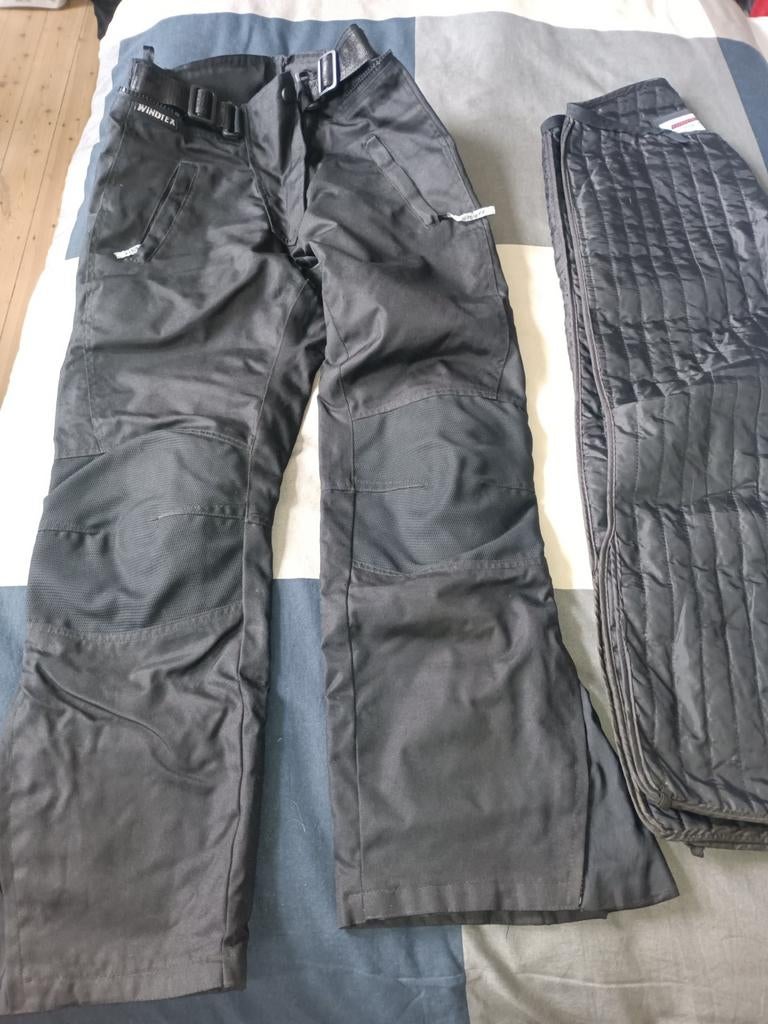 Pantalon moto, Motos, Enlèvement