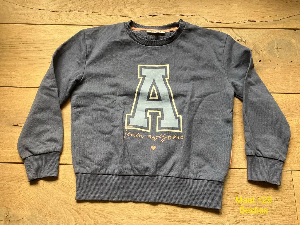 Trui - Besties - Maat 128, Kinderen en Baby's, Kinderkleding | Maat 128, Gebruikt, Meisje, Trui of Vest, Besties JBC