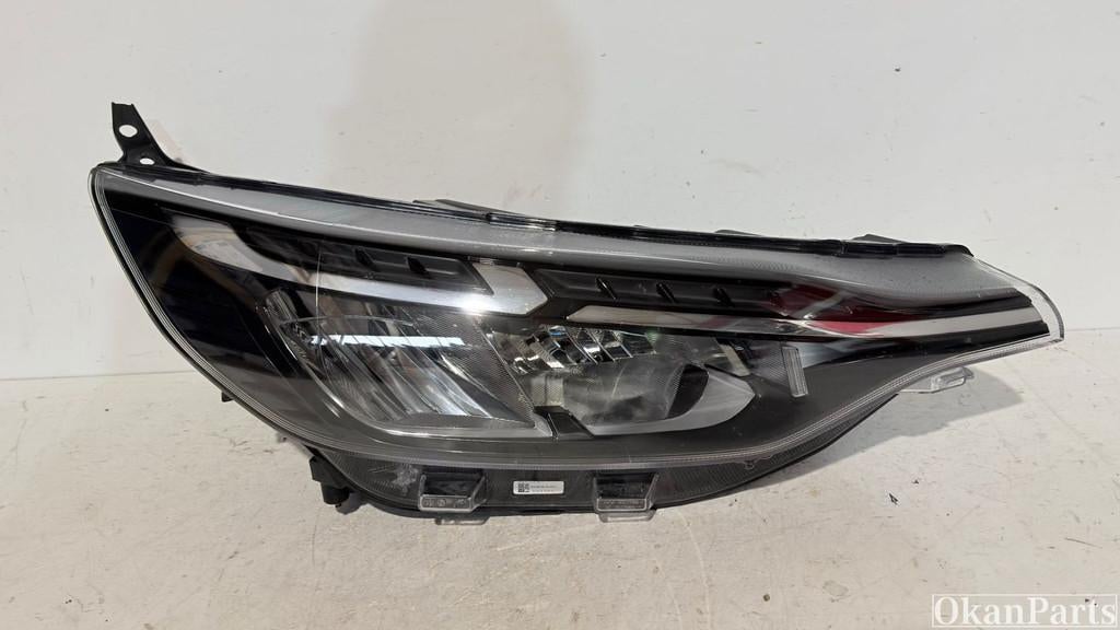 Ford Transit Custom II LED koplamp rechts PZ3113E014AD, Fabrikant BV, Gebruikt, Info@fabrikant.eu, Fabrikantstraat 1
1000 AA  Amsterdam, NL