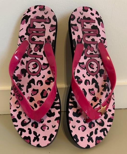 Pink Liu Jo Slippers beachwear maat 38, Vêtements | Femmes, Neuf, Enlèvement, Sandales de bain, Rose